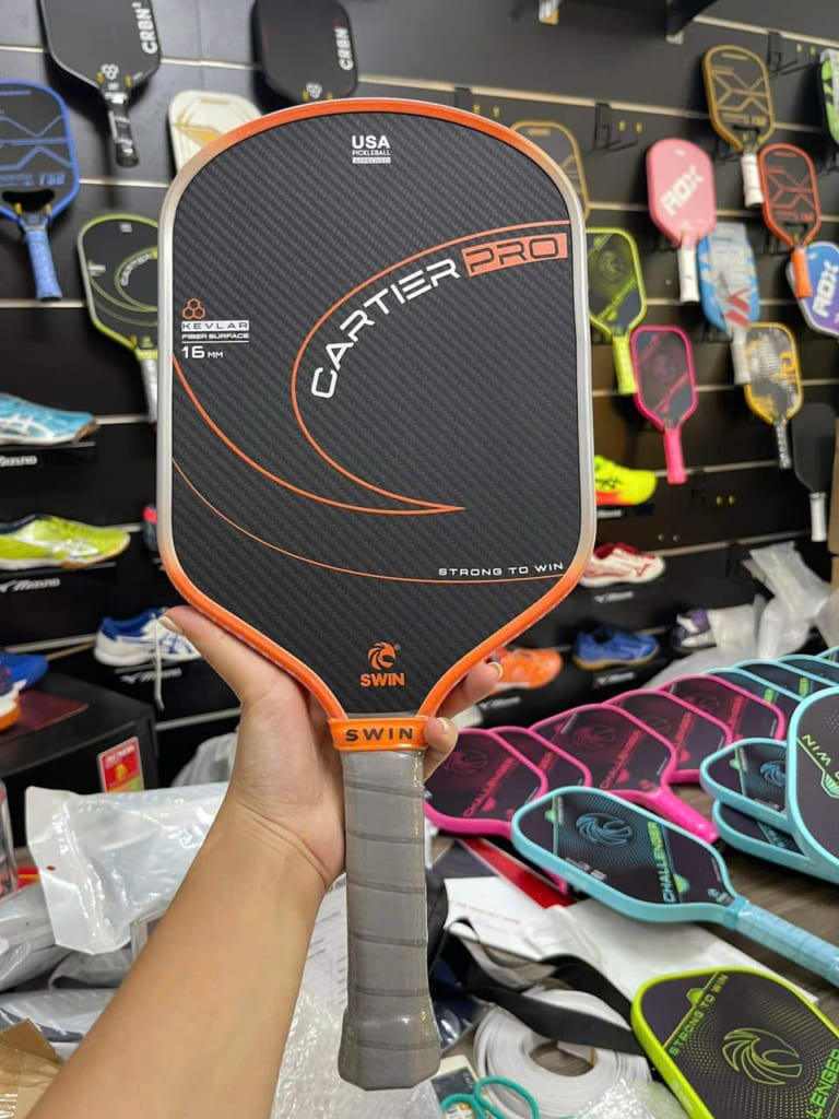 Vợt Pickleball Swin Cartier – Sợi Carbon Kevlar (Màu Cam)